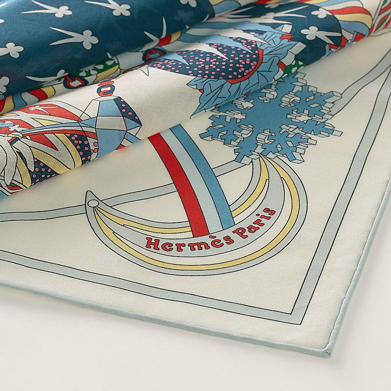 Le Sacre de l'Hiver handkerchief | Hermès Finland